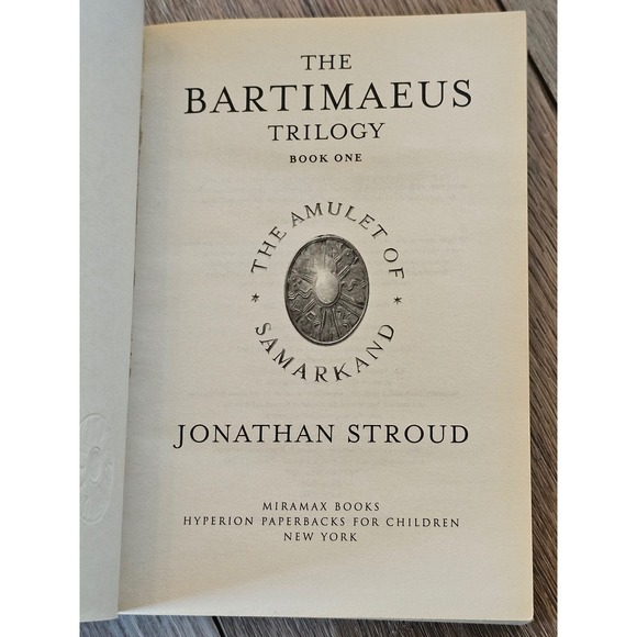 The Amulet of Samarkand The Bartimaeus Trilogy Book 1 by Jonathan Stroud - Picture 6 of 7